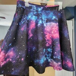 Hot Topic Size XXL Galaxy Print Mini Skirt